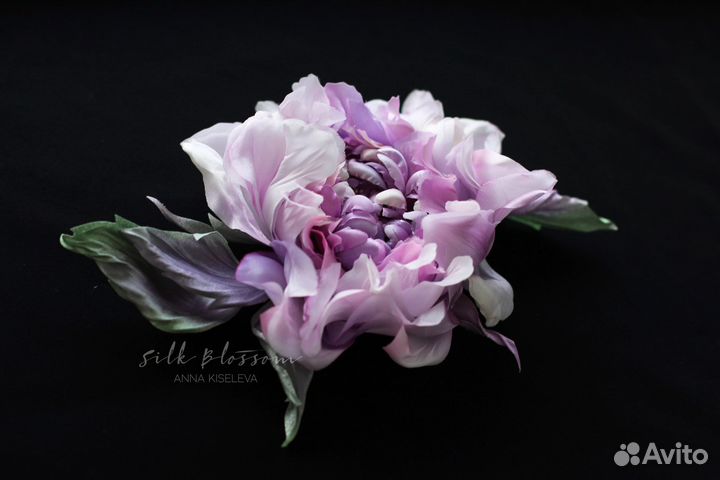 Брошь сиреневая Роза Уизли