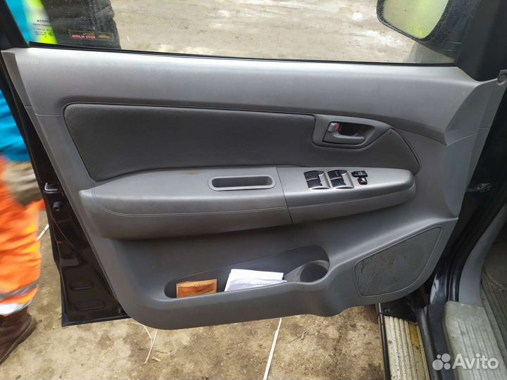 Сиденья toyota hilux