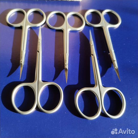 Маникюрные ножницы