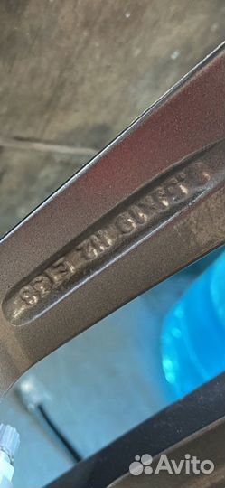 Шины, диски, комплект колес оригинал на 222