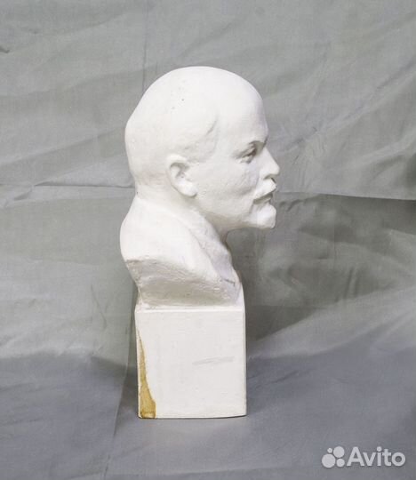 Бюст Ленин, гипс, высота 13 см