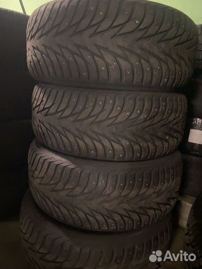 Yokohama Ice Guard Stud IG35 255/50 R19 107T