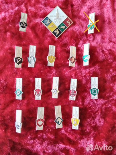 Значки олимпиада 80