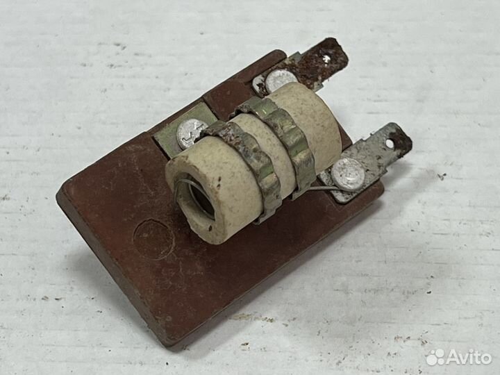 Тумблер 3-х позиционный УАЗ металлический П20-А2