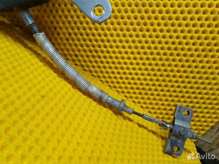 Рычаг стояночного тормоза Ford Mustang VI N48H