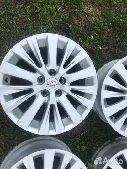 Диски toyota r18