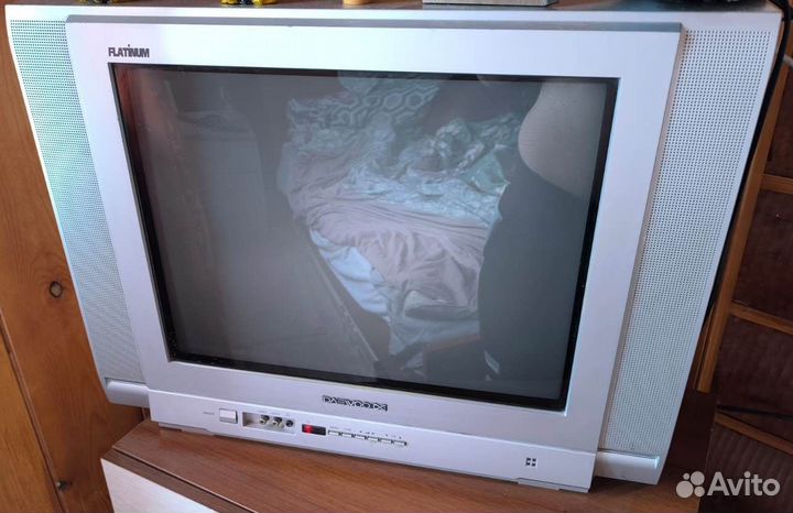 Телевизор Дэо KR2131FL