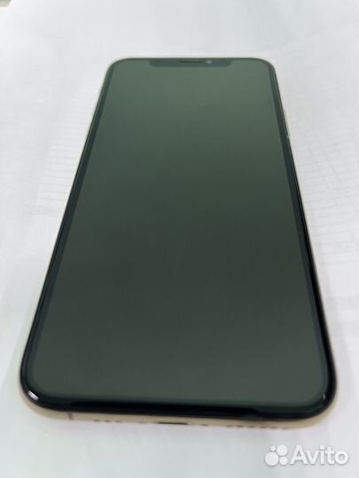 Телефон iPhone XS
