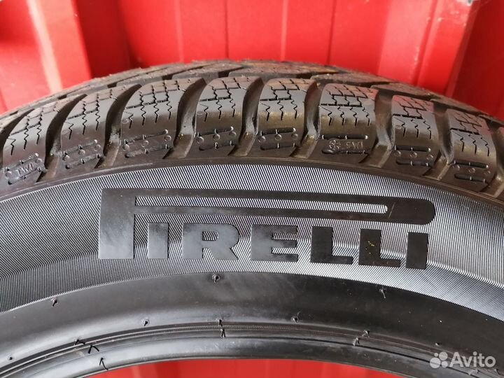 Pirelli Winter Sottozero 3 235/55 R17