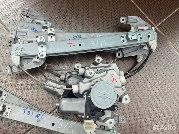 Стекло подъёмник задний правый/левый X-Trail T31