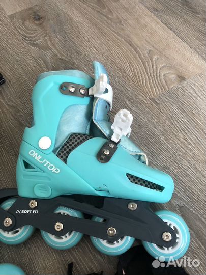 Ролики детские со шлемом и защитой