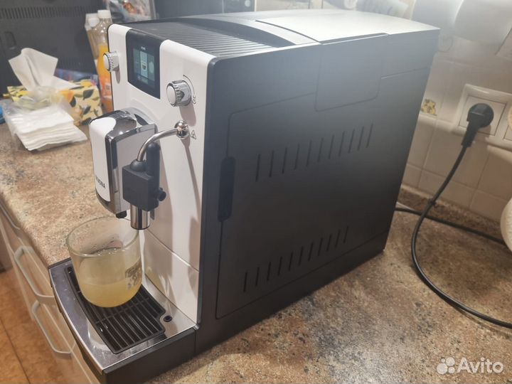 Кофемашина Nivona 560