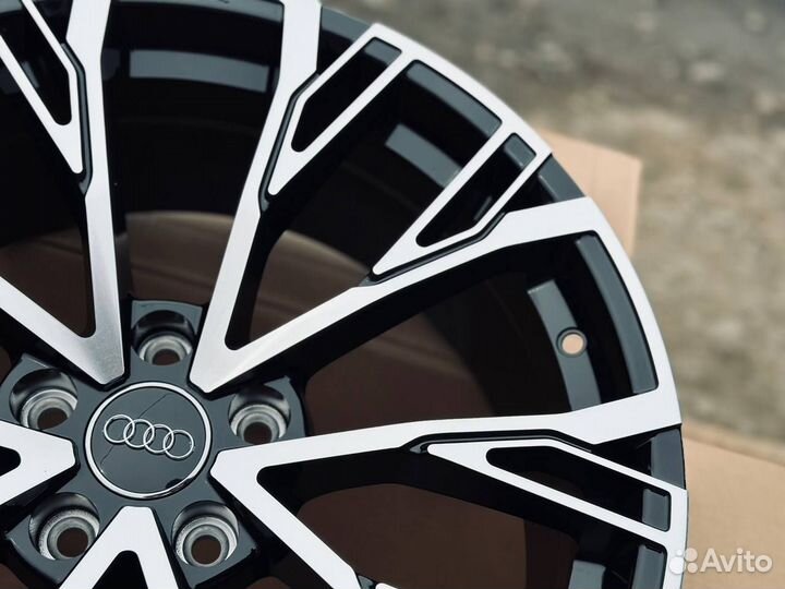 Литые Диски Audi RS R18 5*112