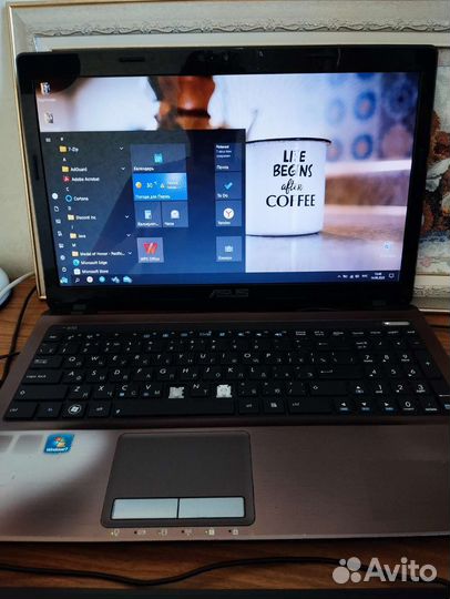 Ноутбук для учёбы и работы Asus