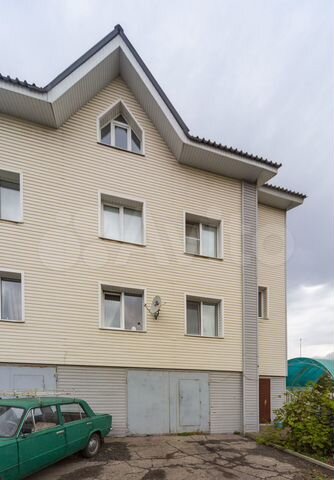 Таунхаус 240 м² на участке 7,2 сот.