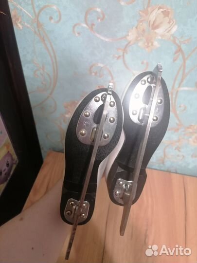 Коньки детские