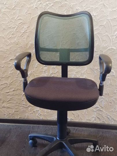 Компьютерное кресло