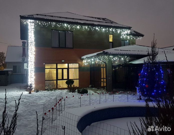 Новогоднее украшение дома