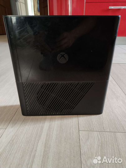 Xbox 360 E