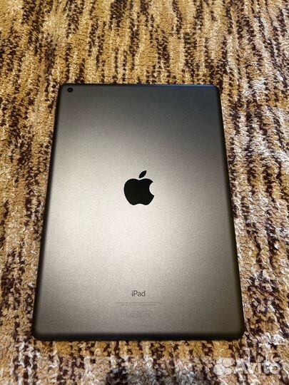 Планшет iPad 2021 64gb