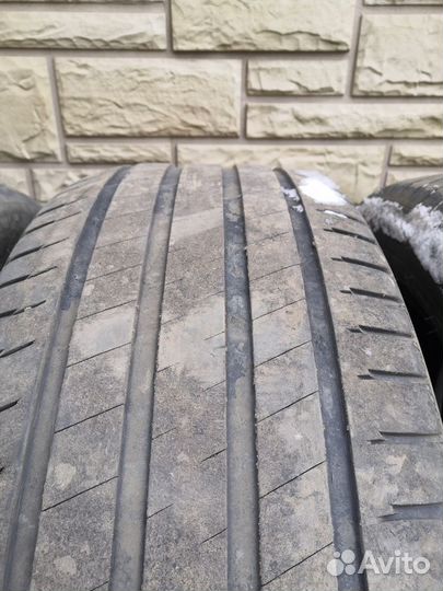 Michelin Pilot Sport 4 235/55 R19 Y