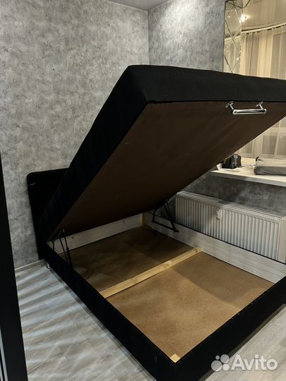 Кровать двуспальная 160х200