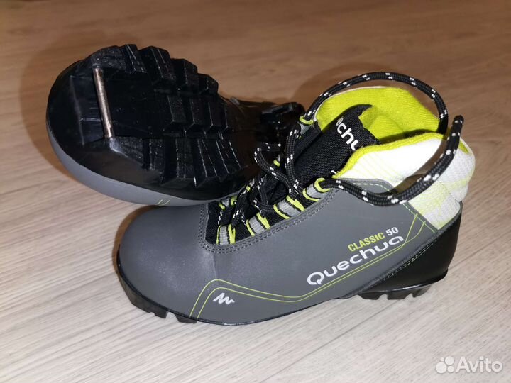 Лыжные ботинки