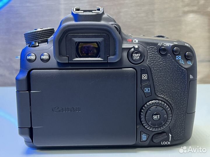 Зеркальный фотоаппарат Canon EOS 70D Body с Wi-Fi