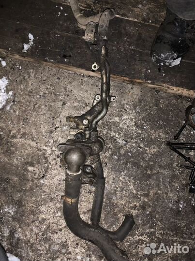 Корпус термостата 6A13 Mitsubishi