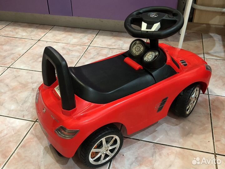 Машинка каталка mercedes