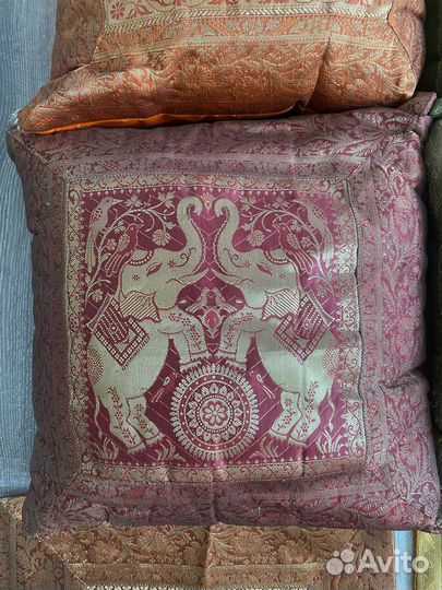 Декоративные подушки