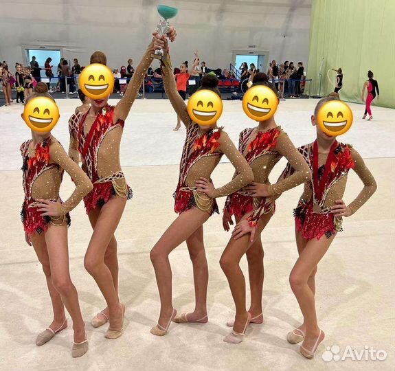 Групповые купальники для художественной гимнастики