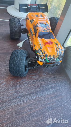 Радиоуправляемый трагги Vkar bison