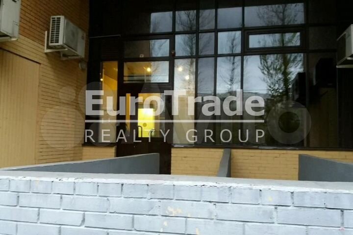 Сдам торговое помещение, 260 м²