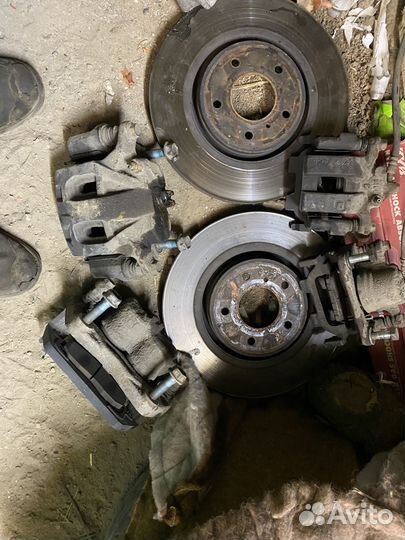 Продам суппорта перед и зад infiniti G серия