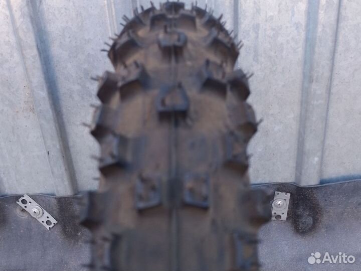 Мотошина 2.50 10 Пирелли кроссовая