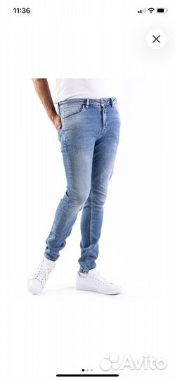 Джинсы