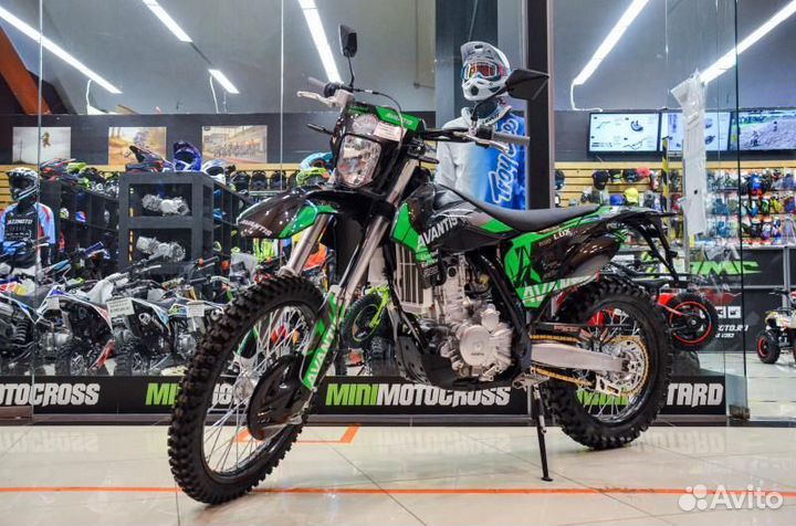 Мотоцикл Avantis A7 LUX (CBS300/ZS174MN-3) KKE