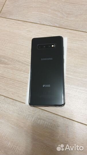 Samsung Galaxy S10+, 8/128 ГБ