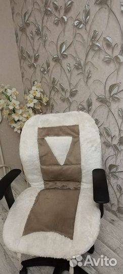 Чехлы на автомобильные сидения бу