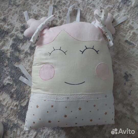 Бортики в детскую кроватку для девочки