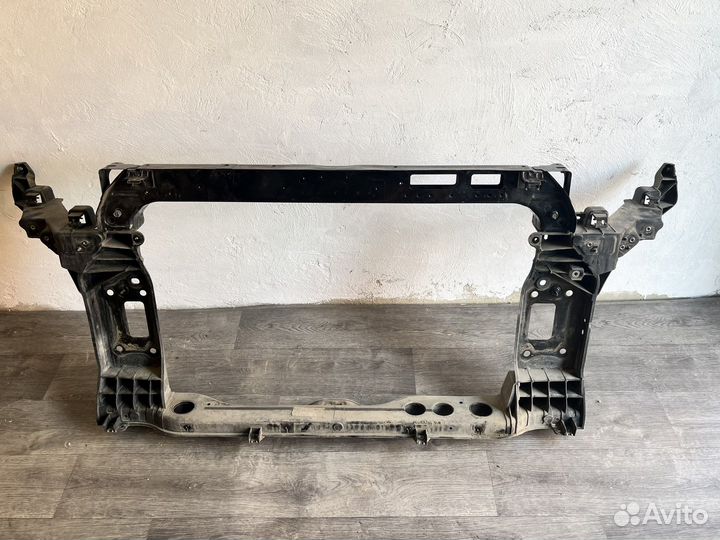 Панель передняя Hyundai Tucson 3 оригинал