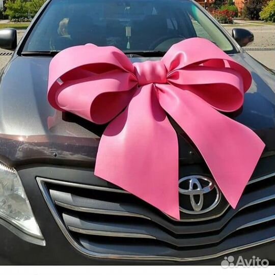 Бант подарочный на автомобиль