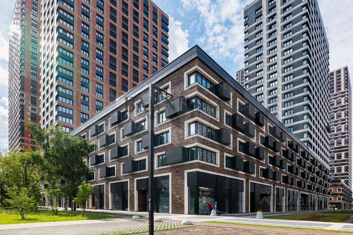 Амурская 1ак2, 225 кв.м