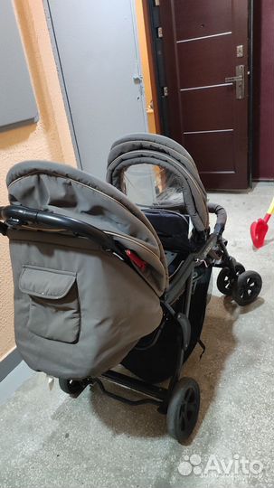 Коляска для двойни