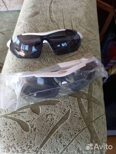 Солнцезащитные очки