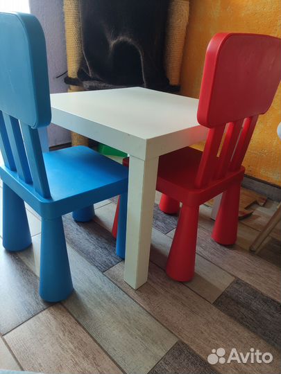 Детский стол и стул IKEA