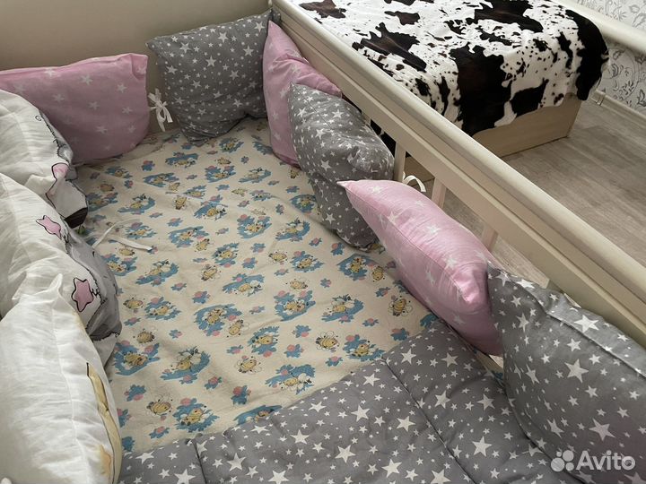 Бортики в детскую кроватку