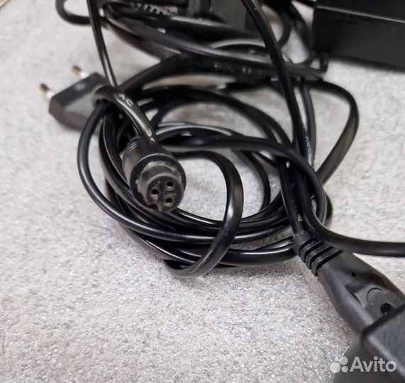 Зарядное устройство для гироскутера