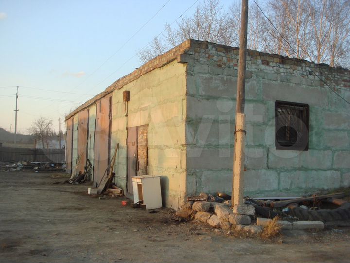 Гараж, > 30 м²